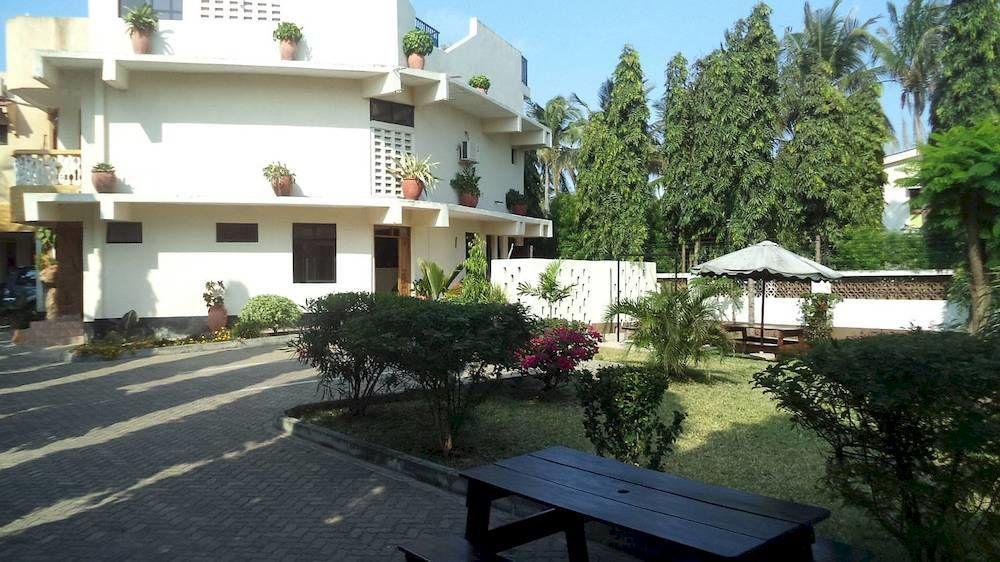 เมเพสอพาร์ตเมนท์ Apartment มอมบาซา ภายนอก รูปภาพ