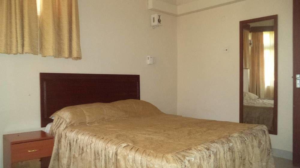 เมเพสอพาร์ตเมนท์ Apartment มอมบาซา ภายนอก รูปภาพ