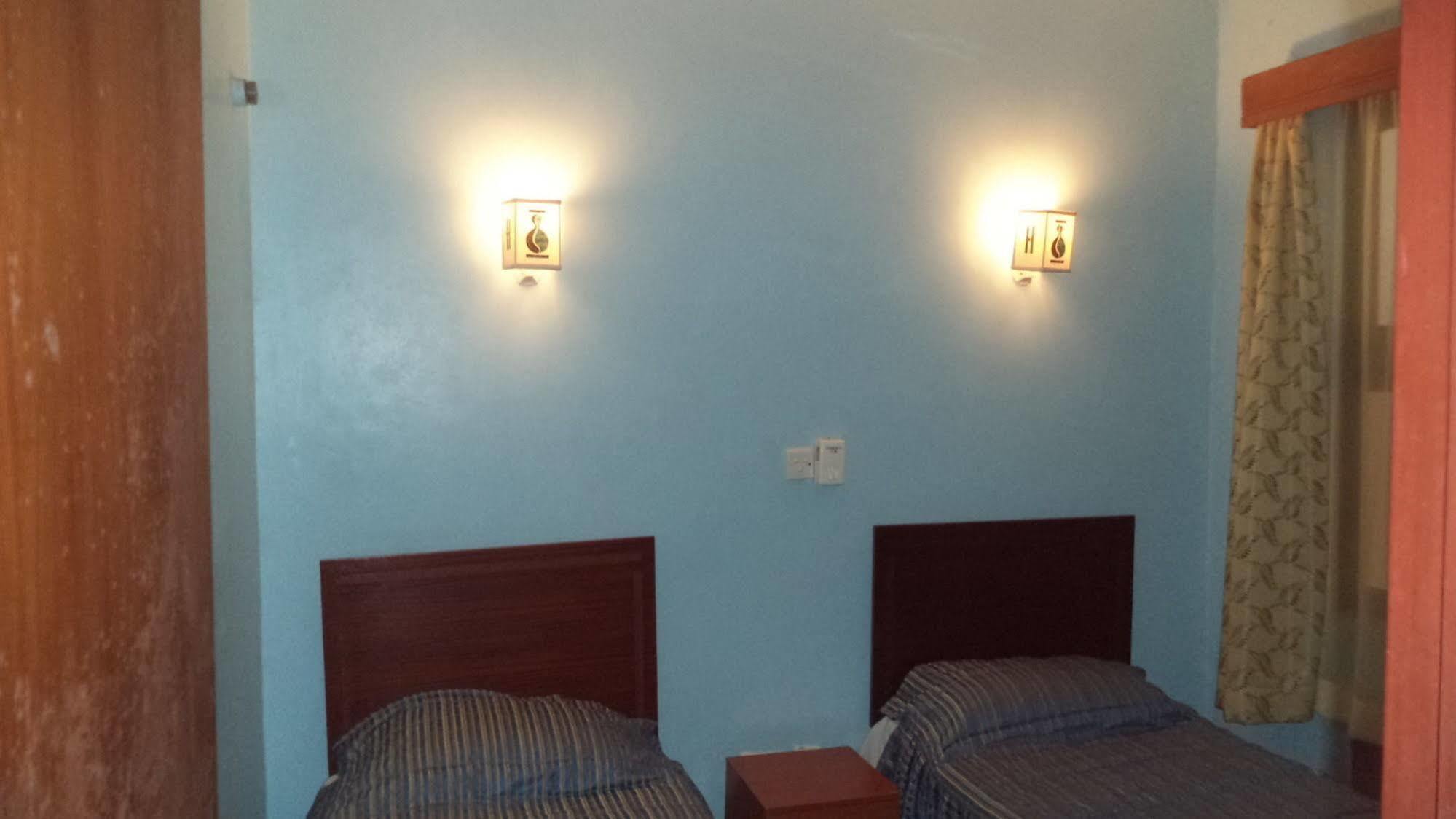 เมเพสอพาร์ตเมนท์ Apartment มอมบาซา ภายนอก รูปภาพ