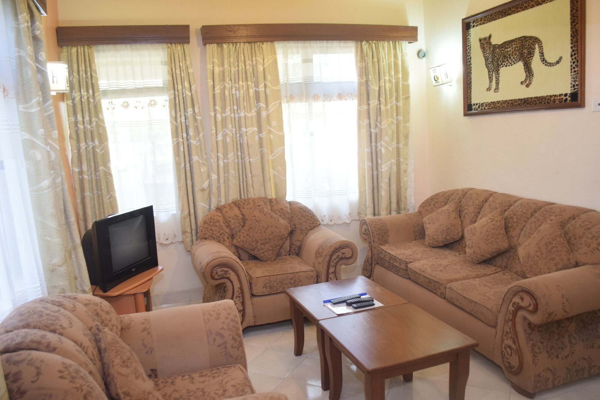 เมเพสอพาร์ตเมนท์ Apartment มอมบาซา ภายนอก รูปภาพ